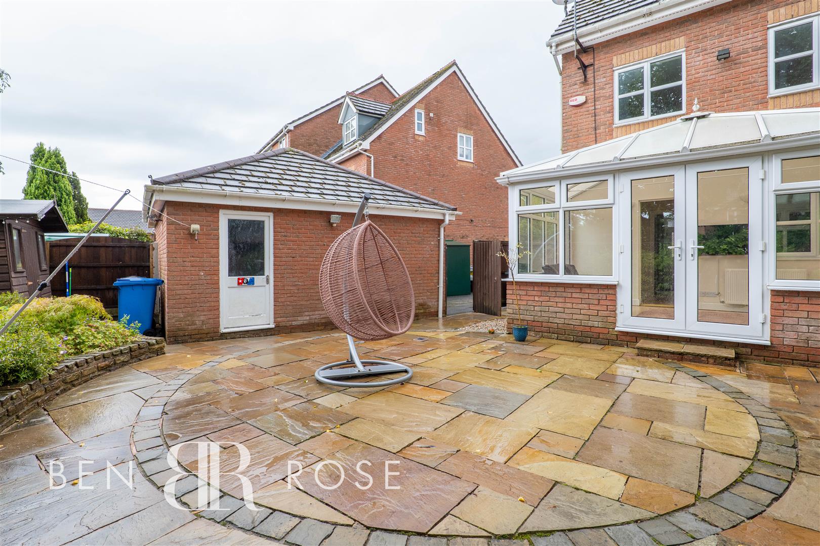 Forsythia Drive, Chorley
